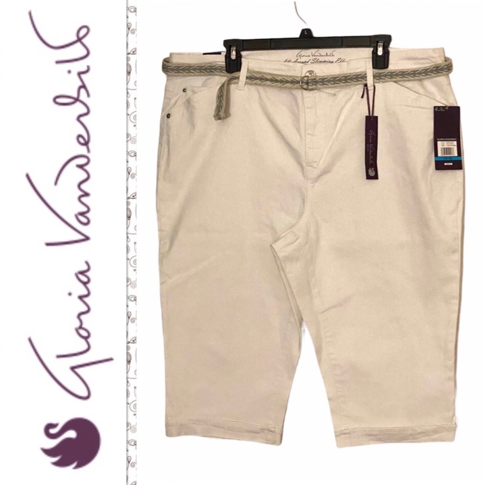 NWT ~ Gloria Vanderbilt Lillian Skimmer Shorts